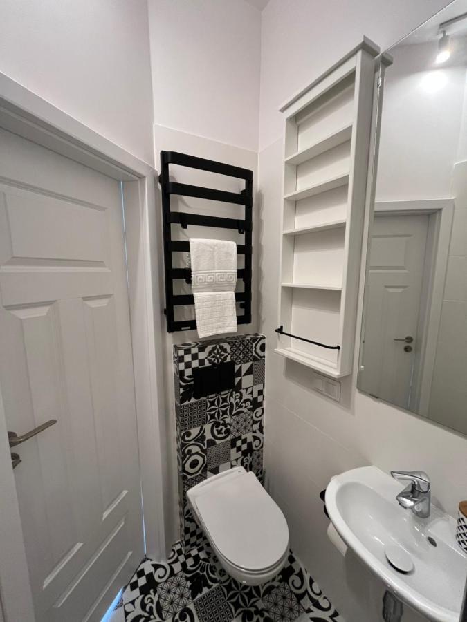 Agapella Apartamenty- Foksal Homestay